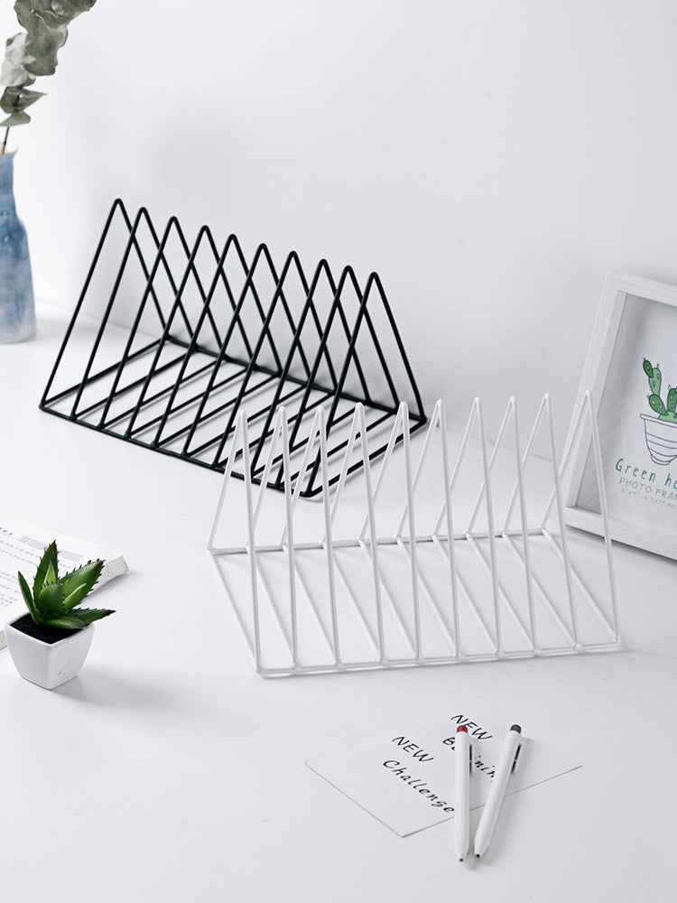 Metal Desktop Triangle Book Holder Study Desk Organizer Student Reading Stand Tabletop Book Support Page Holder Book Display Shelf